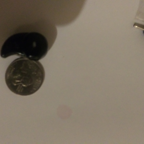 single earbud - Picture 4 of 4